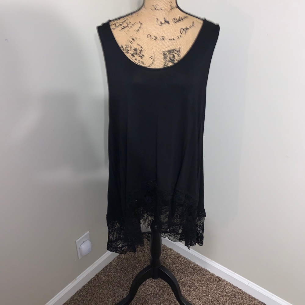 GU Torrid Hi-lo Sleeveless Top